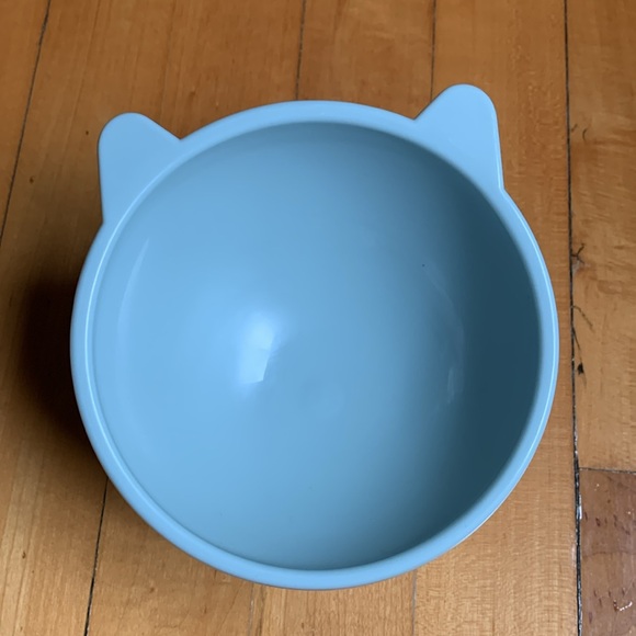 3/10$ Cat bowl elevated - Picture 2 of 6
